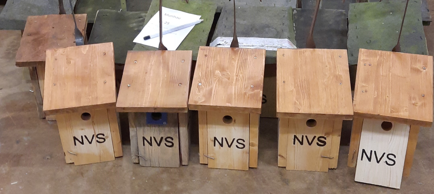 neue Beschriftung der Nistkästen